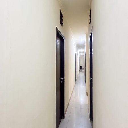 Arcadia Rooms Redpartner Jakarta Exterior photo