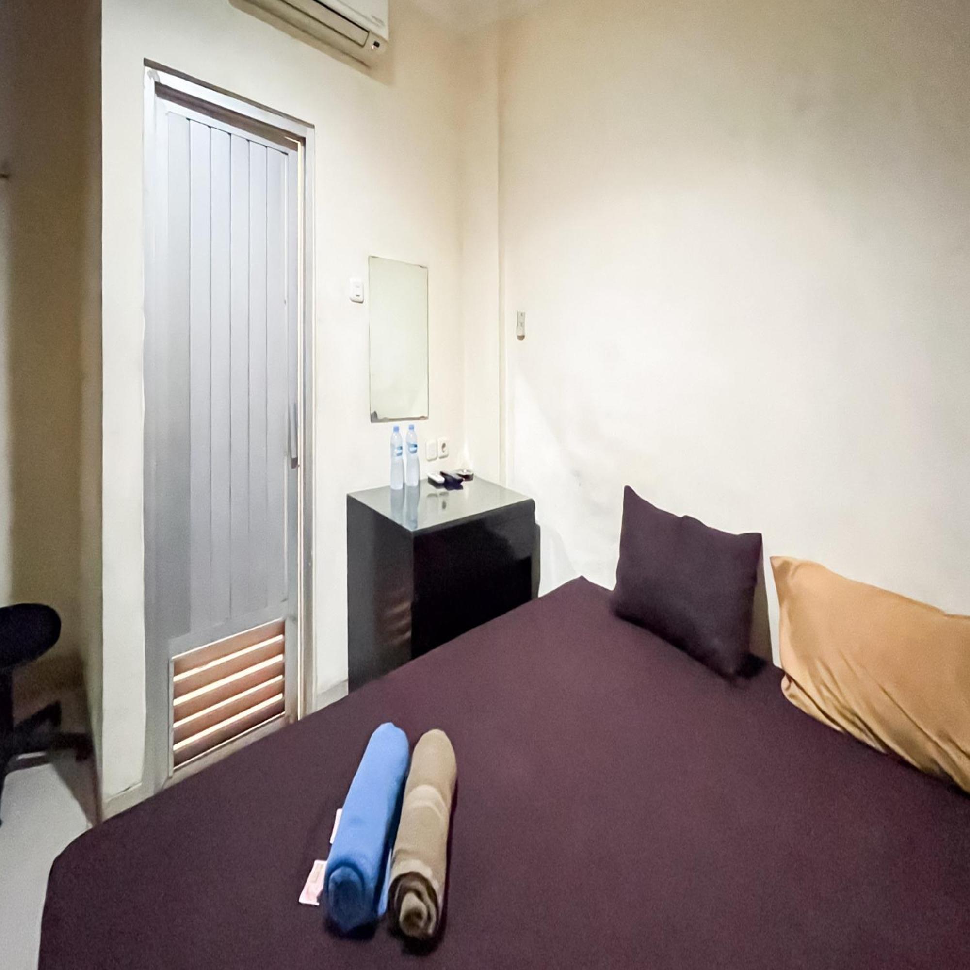 Arcadia Rooms Redpartner Jakarta Exterior photo